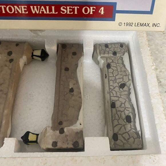 Lena’s 1992 Set Of 4‎ Porcelain Wall Wall - Picture 4 of 4